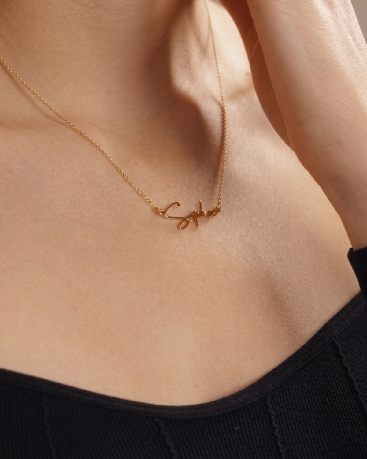choosing the right metal for a name necklace