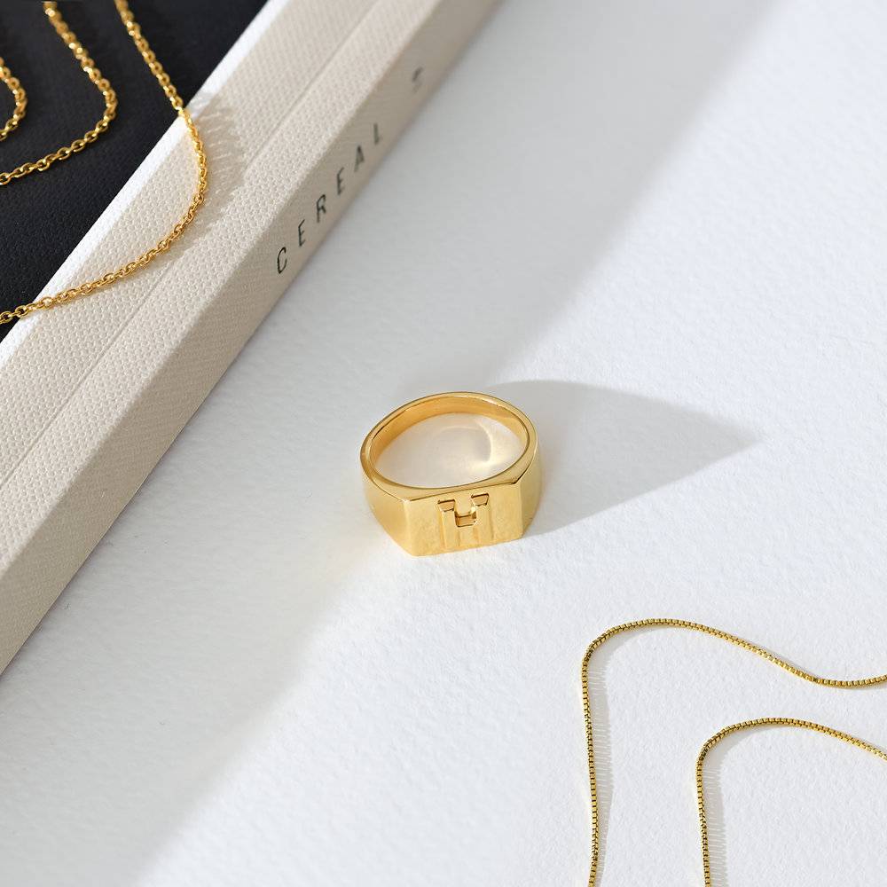 Ayla Square Initial Signet Ring - Gold Vermeil