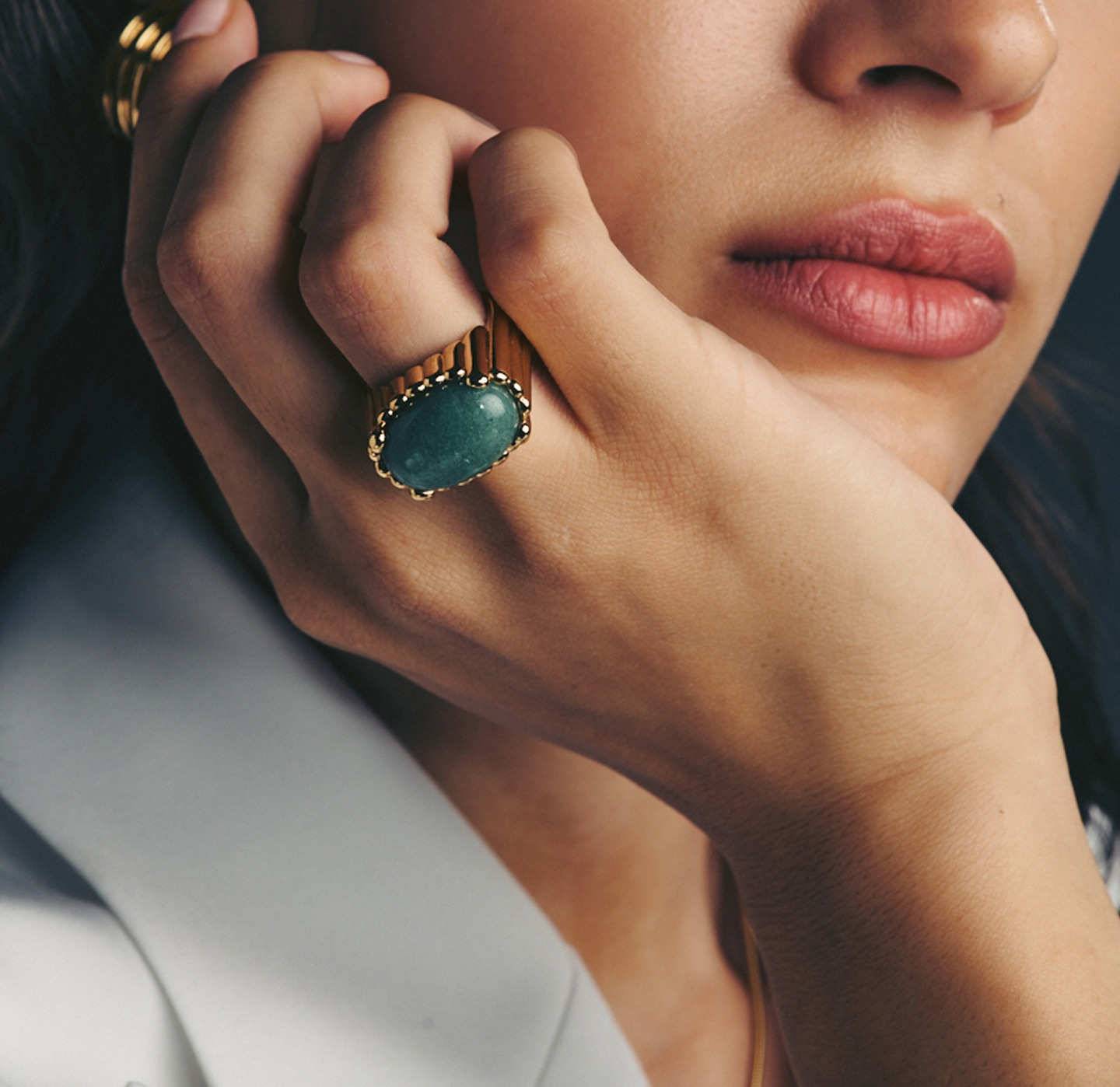 BEST SELLING JEWELRY