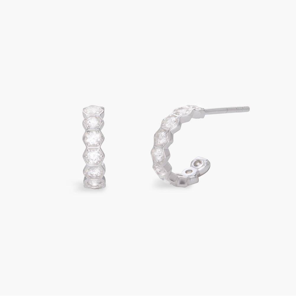 Boucles d'oreilles anneaux en argent avec zircons