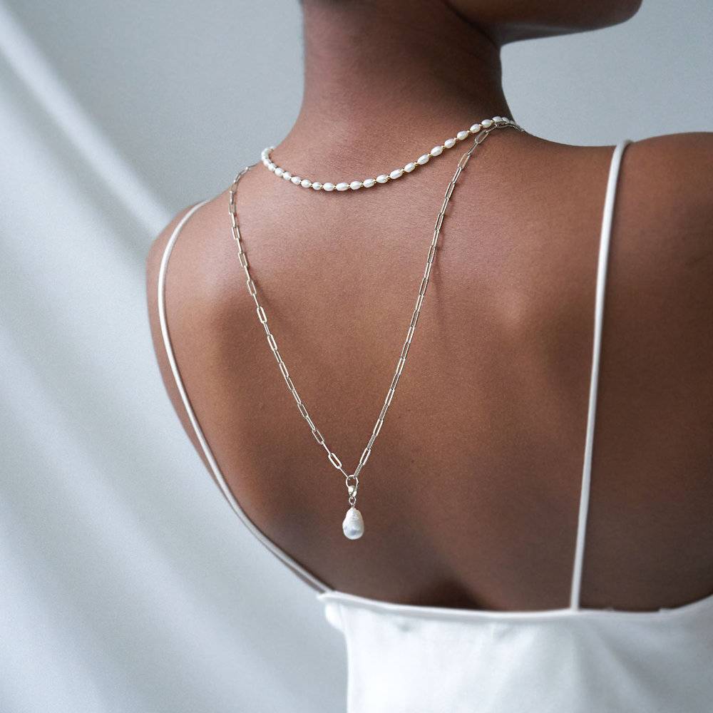 Isla White Pearl Necklace With Paperclip Chain - Silver