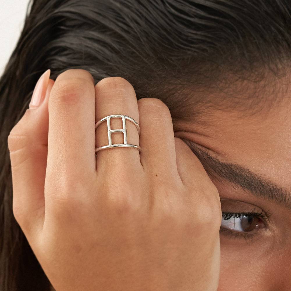 Mia Initial Cut Out Ring - Silver