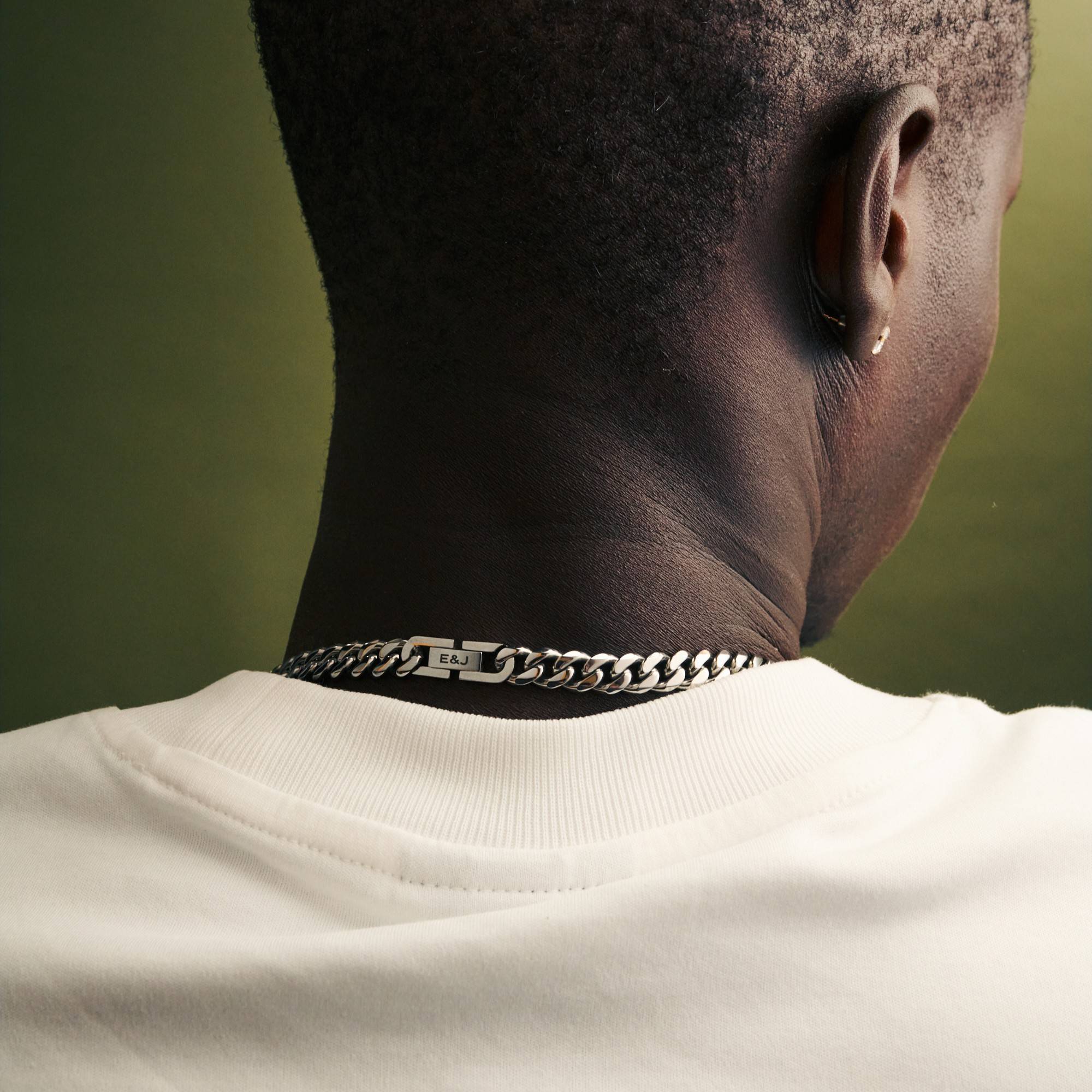 8 mm Cuban Chain Necklace with Engravable clasp-3 product photo