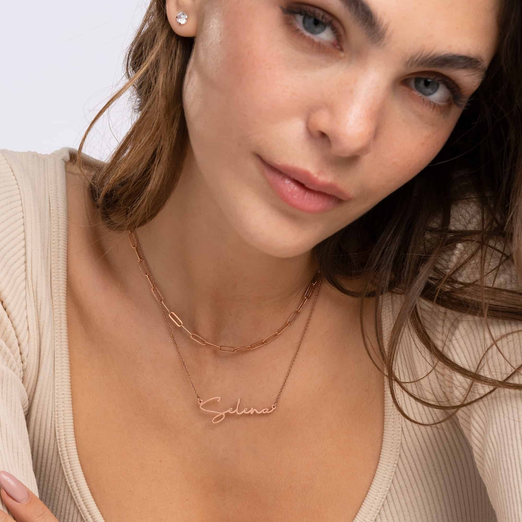 Belle Custom Name Necklace - Rose Gold Plating-4 photo du produit