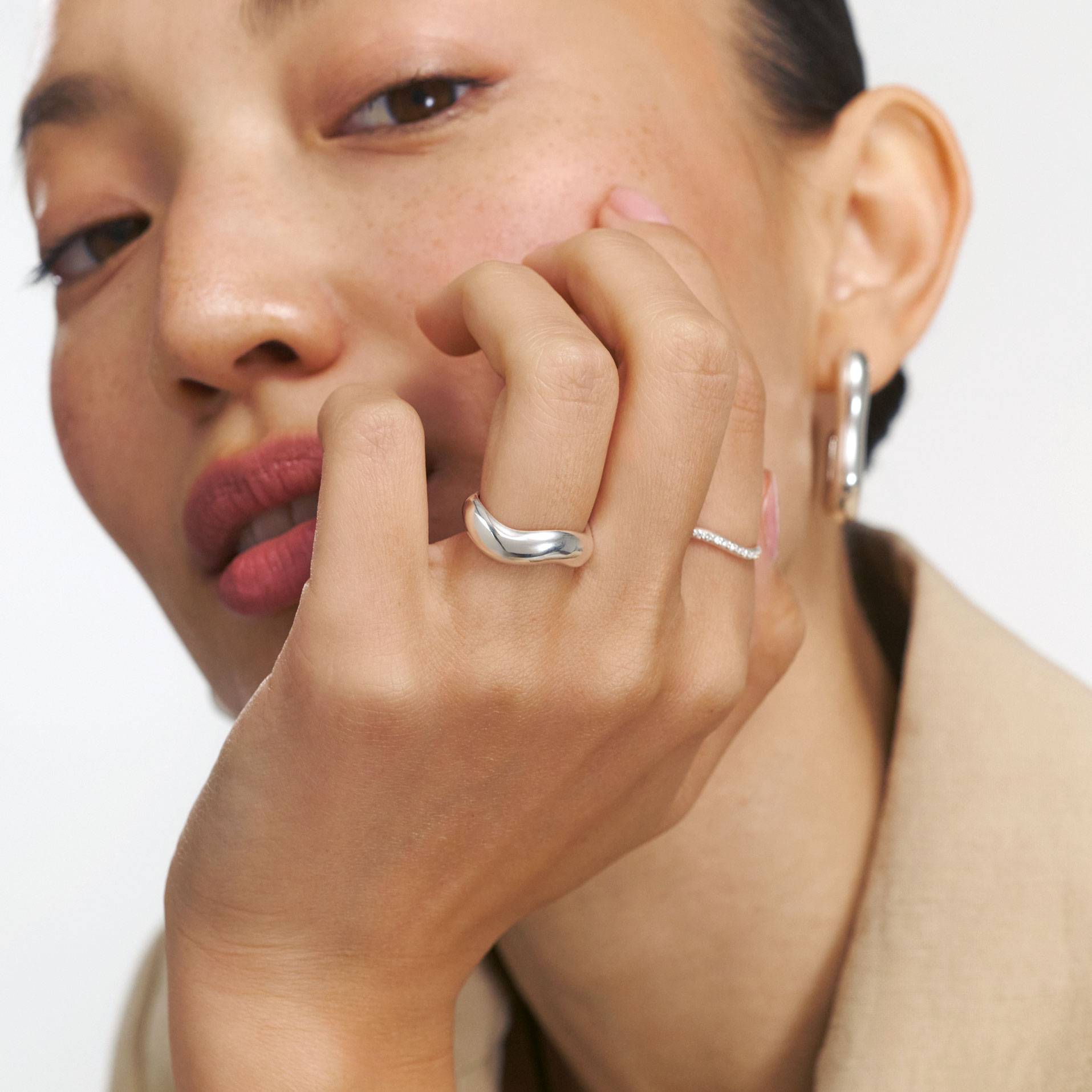 Dome Wavy Ring - Silver-4 product photo