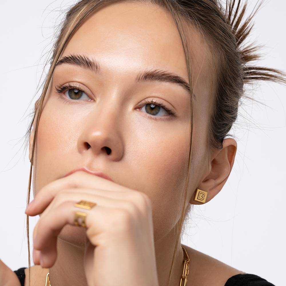 Boucles Chocolate Bar Initiales - Or Vermeil-5 photo du produit