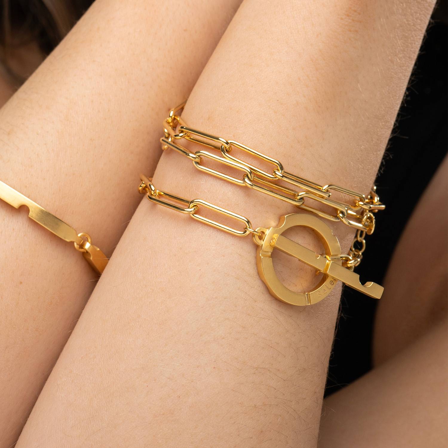 Engraved Axis T Lock Bracelet- Gold Vermeil-2 product photo