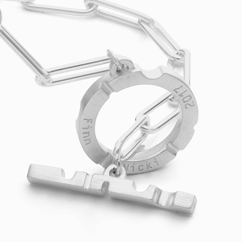 Engraved Axis T Lock Bracelet- Silver-4 product photo