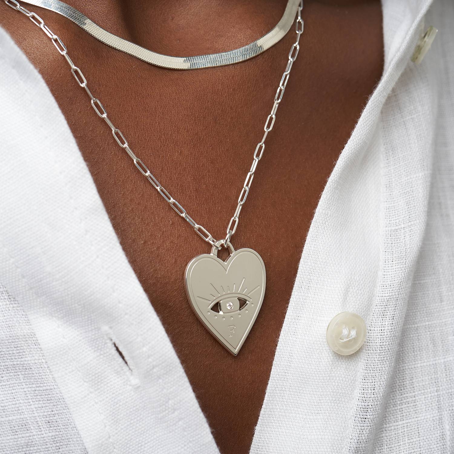 Collier coeur Mauvais oeil Gravé avec Diamants - Argent-2 photo du produit
