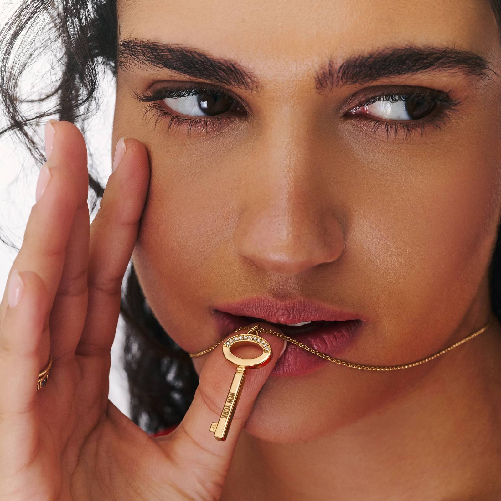 Engraved Key Necklace with sparkling stone - Gold-4 product photo