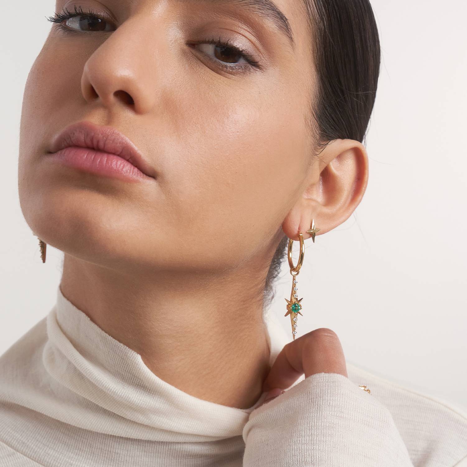 Northern Star trail Hoop Earring with Green Emerald Stone and Diamonds- Gold Vermeil-4 product photo