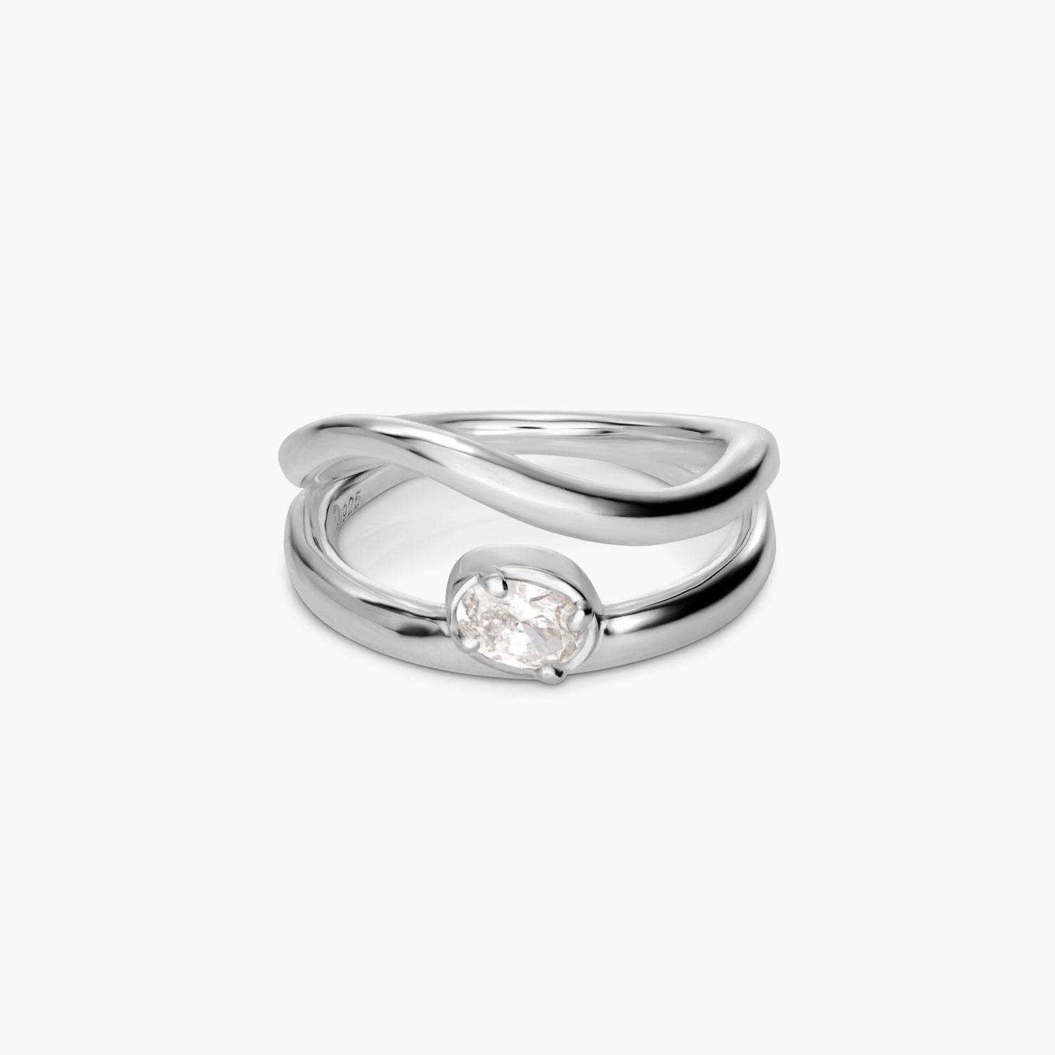 Fine Wavy Ring with 0.3ct Diamond - Silver