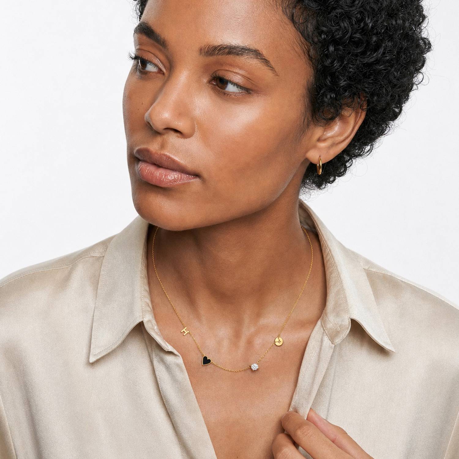 Inez Initial Black Heart Necklace With Premium Diamond - Gold