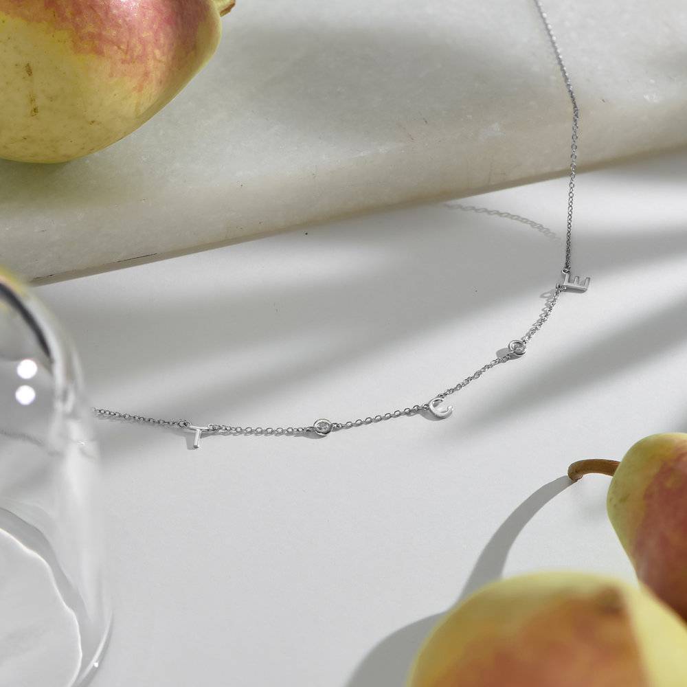 Simple silver necklace on sale with diamond