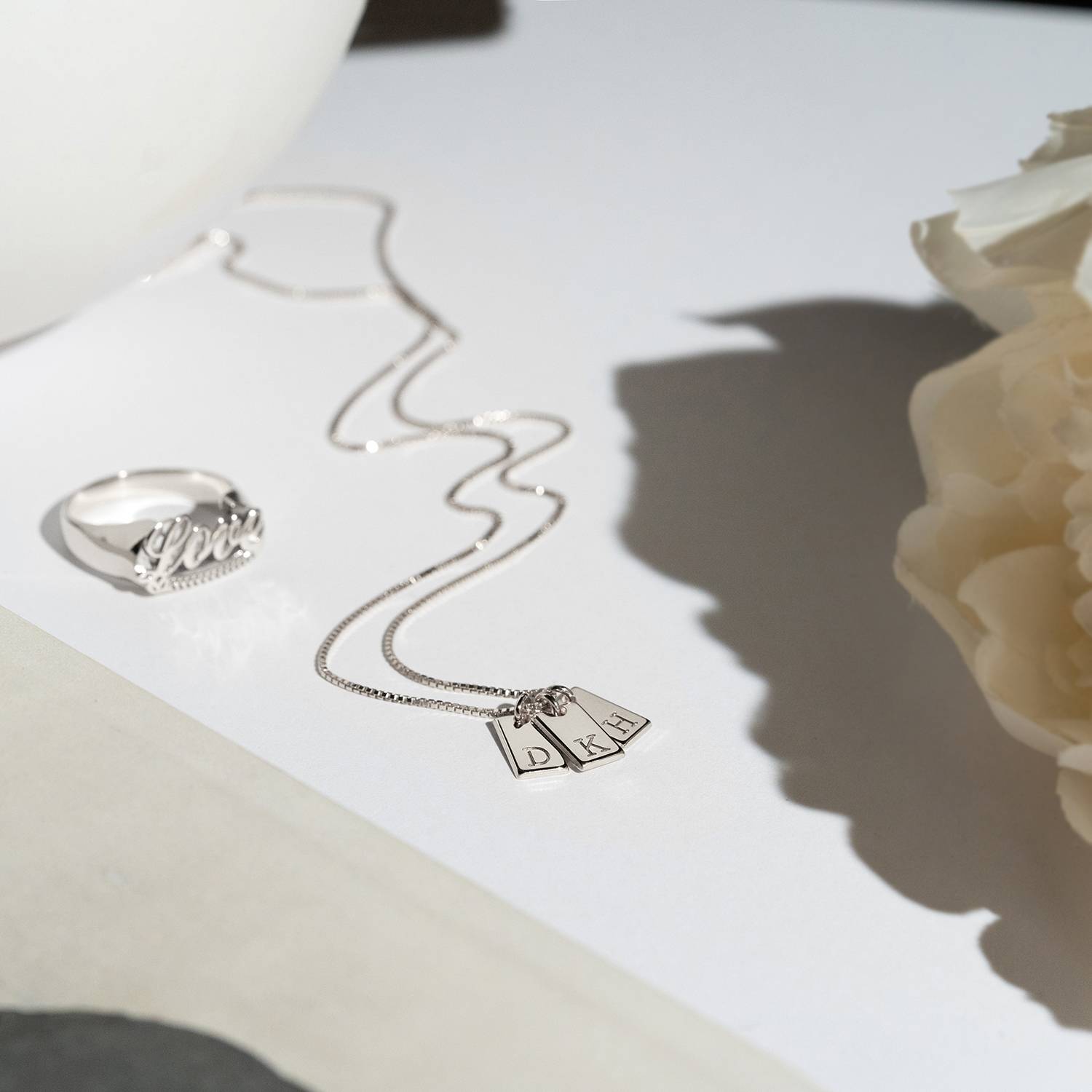 Last minute Christmas Pack "Willow tag Initial Necklace" Silver-2 Last minute Christmas Pack "Willow tag Initial Necklace" Silver-2 product photo