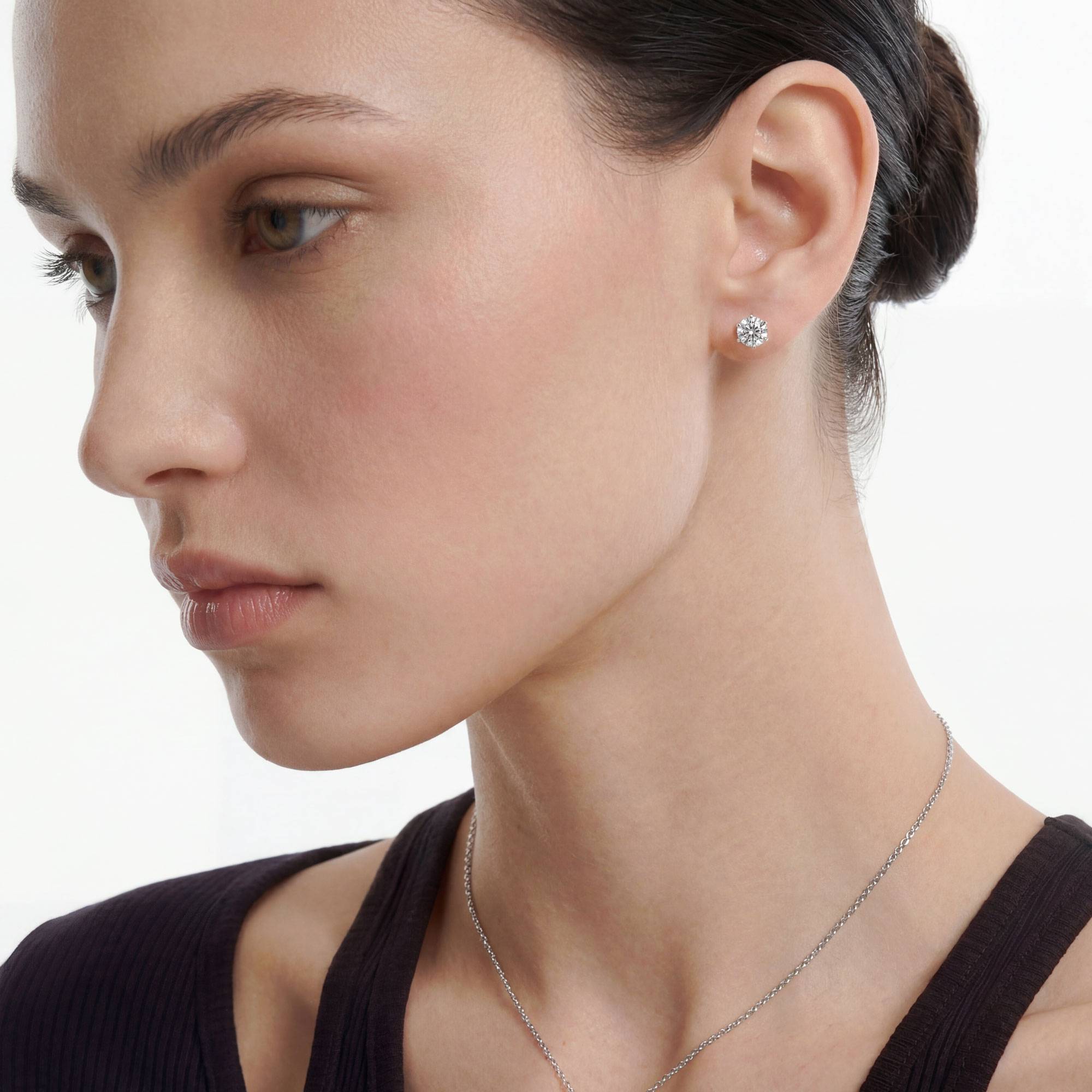 Last minute Mother's Day Pack "Singapore Name Necklace with Diamond - Silver"-4 product photo