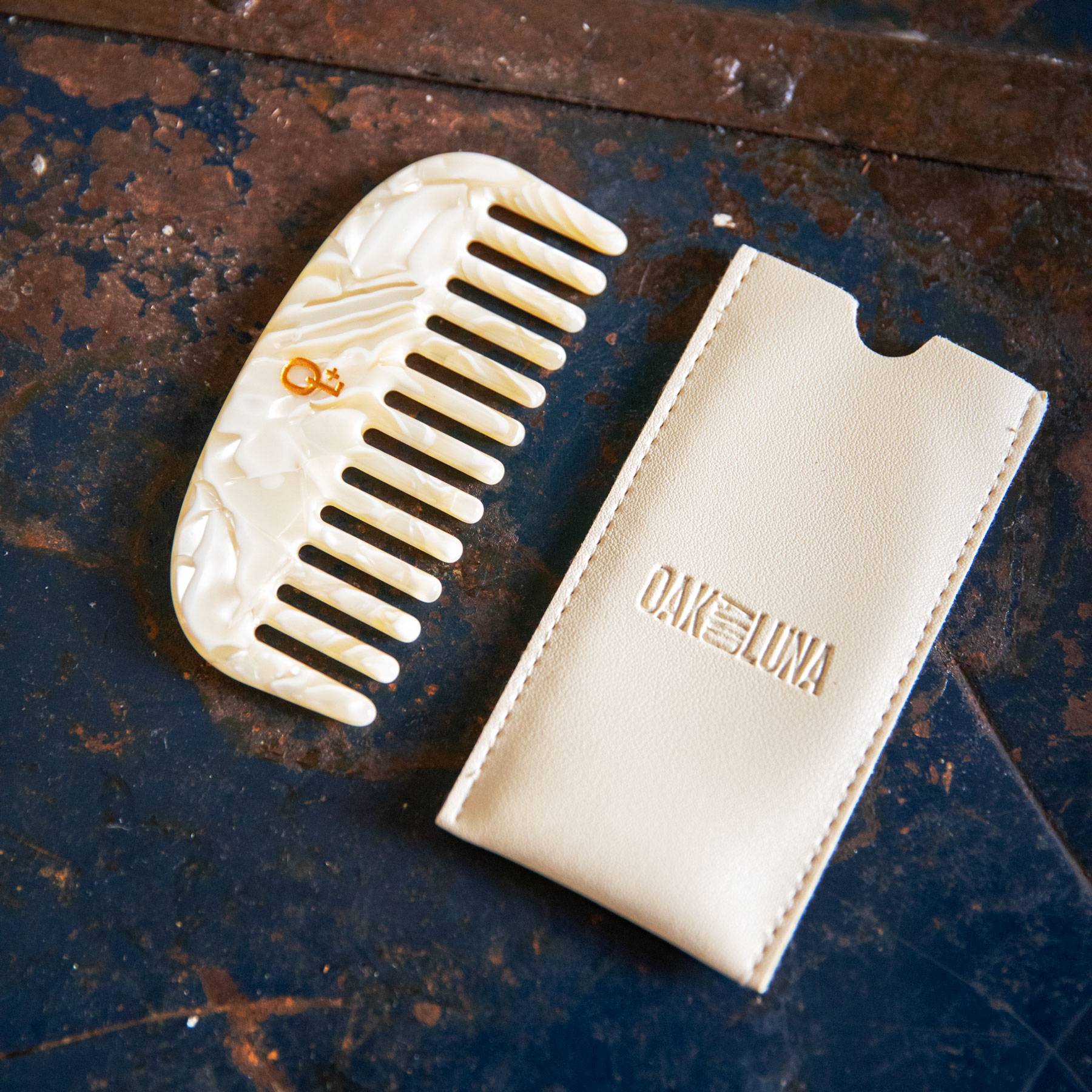 Pearl Whisper Comb-2 product photo