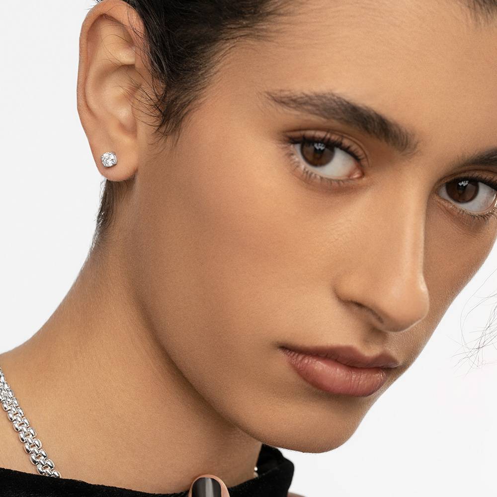 thumbnail image 2 of Pompeii3 1.00 Ct Round Diamond Stud Earring In 14k Gold – Single, White Or Yellow 2 of 5