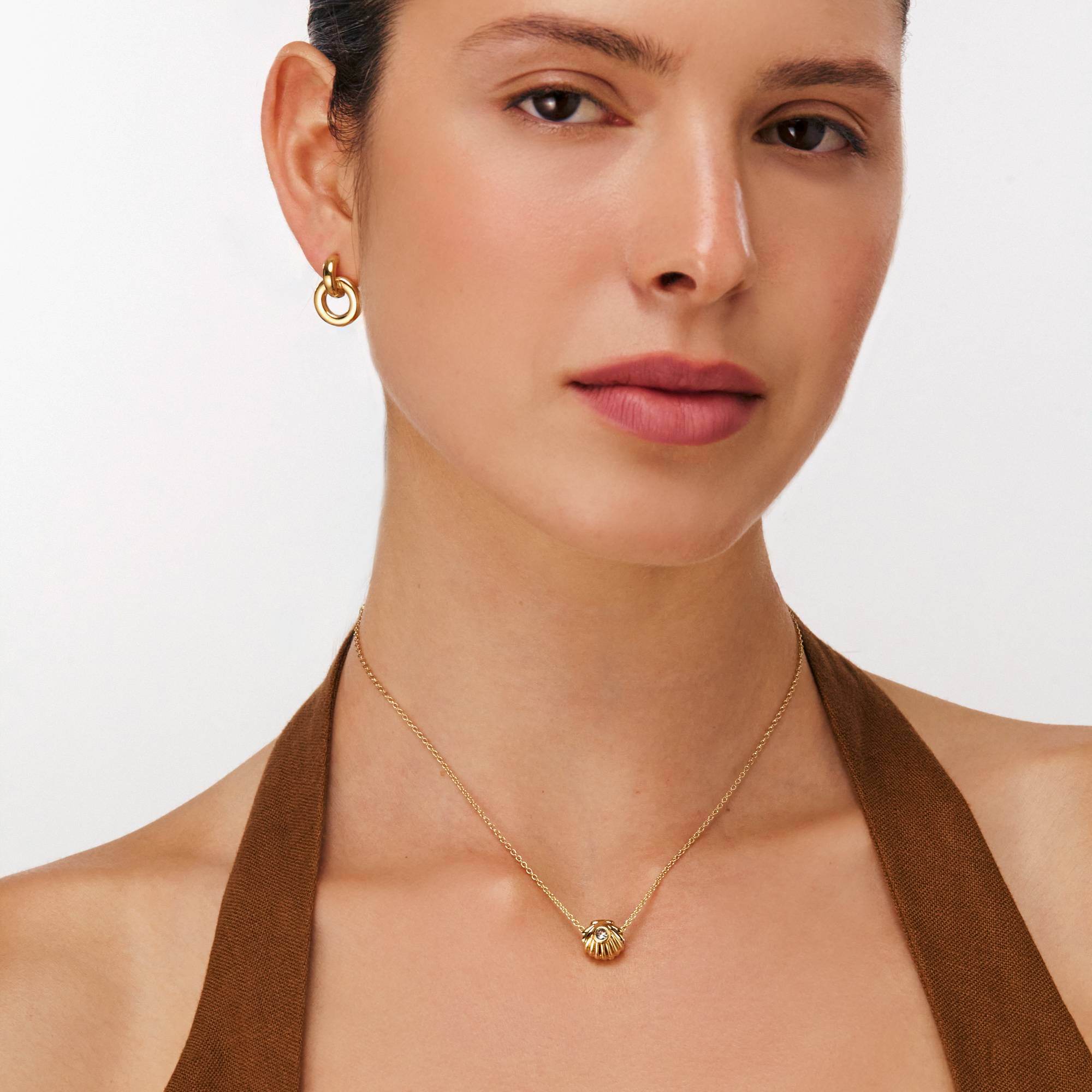 Sirena Shell Bead Necklace with Stones- Gold-3 product photo