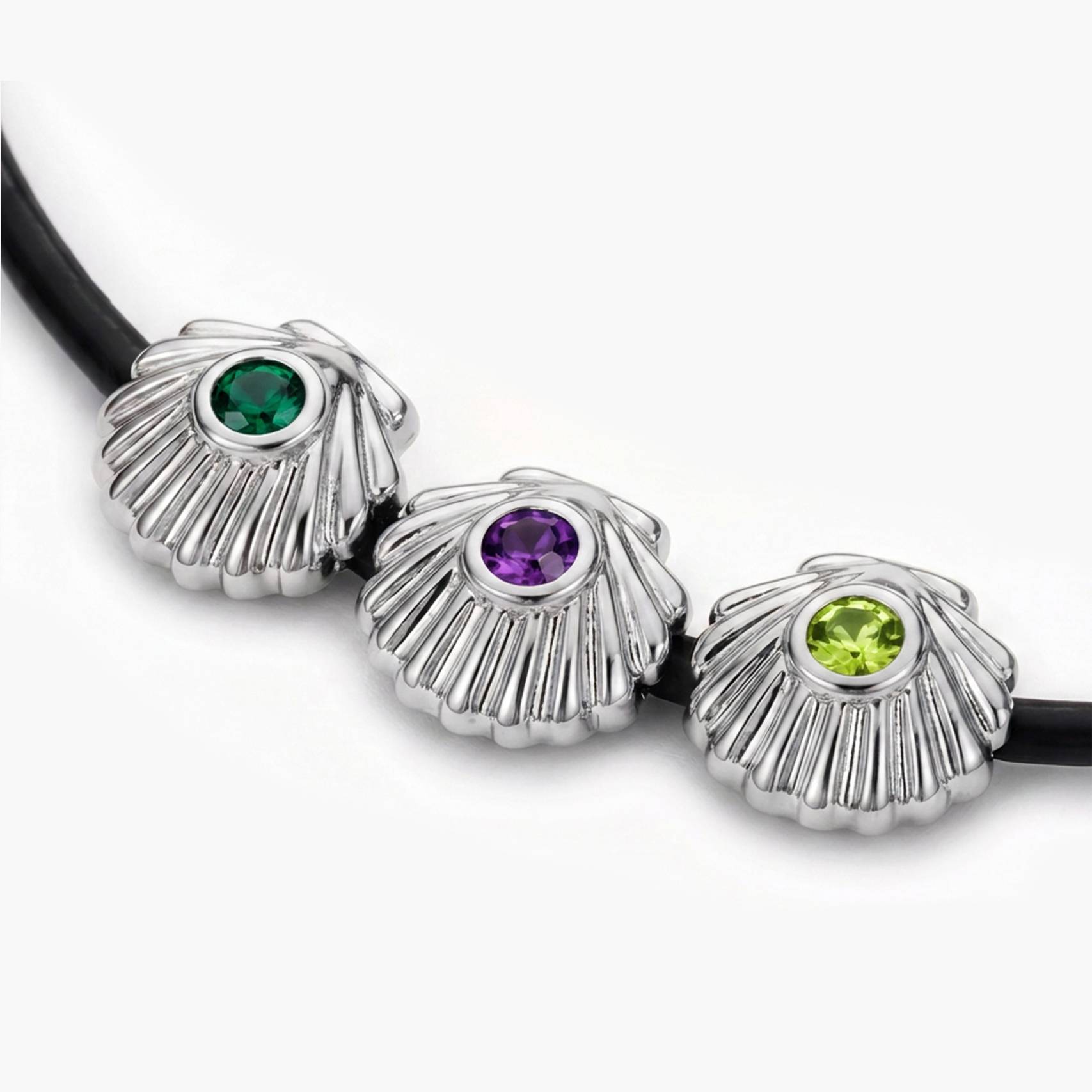 Sirena Shell Leather Cord Necklace - Silver-4 product photo