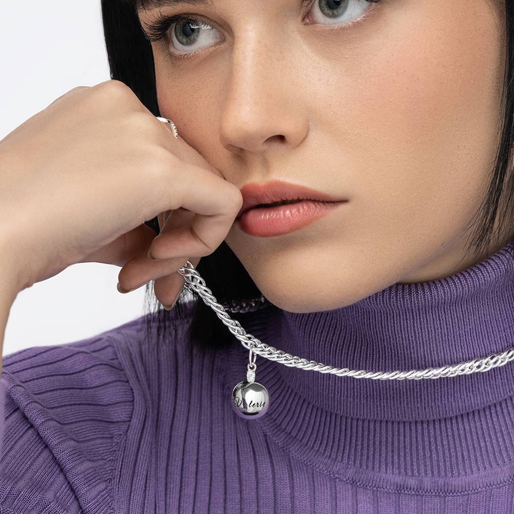 Collier Double Chaîne et Zircon Cubique avec Sphère Gravée - Argent Collier Double Chaîne et Zircon Cubique avec Sphère Gravée - Argent photo du produit