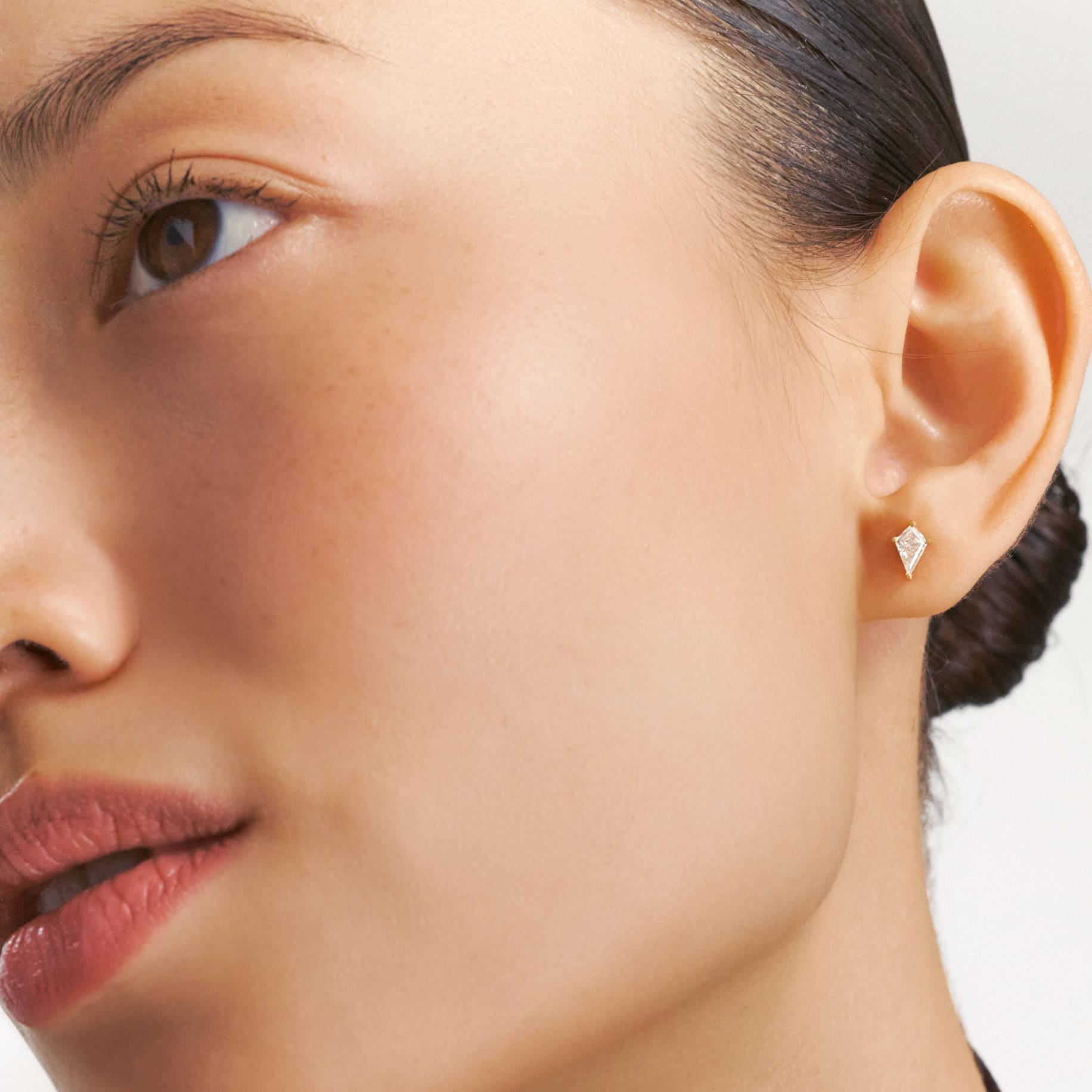 Two Become One stud earrings- Gold Vermeil-3 product photo