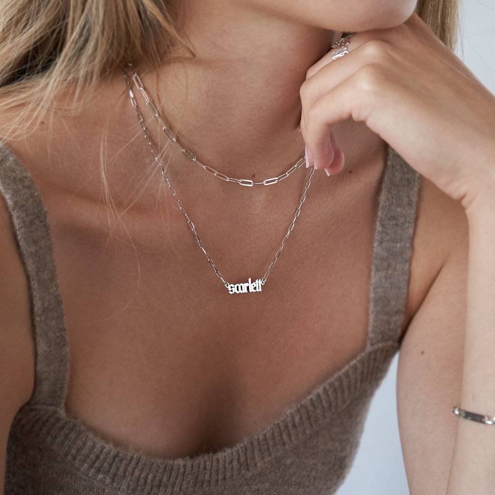 Alanis Paperclip Chain Name Necklace - Silver product photo