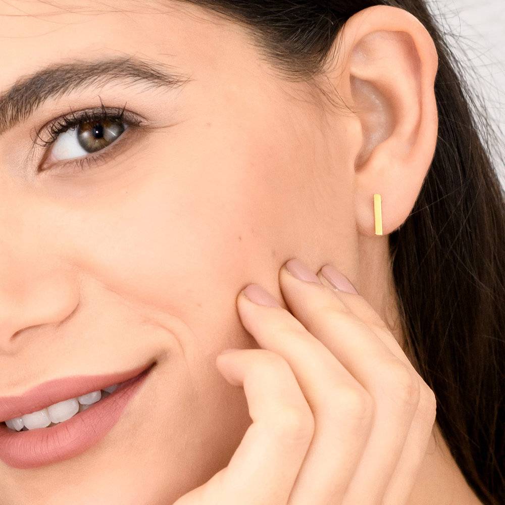 Bar Stud Earrings - Gold Plated-4 photo du produit