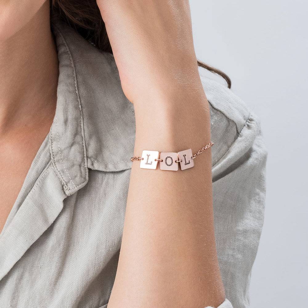 Cube Letter Bracelet with Cubic Zirconia - Rose Gold Plated-3 photo du produit