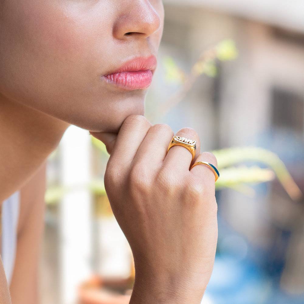 Bague Prénom Rétro en Plaqué or 18 carats-2 photo du produit