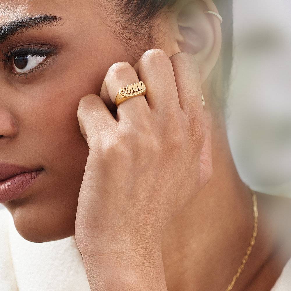 Bague Prénom Rétro - Or jaune 10 carats-2 photo du produit