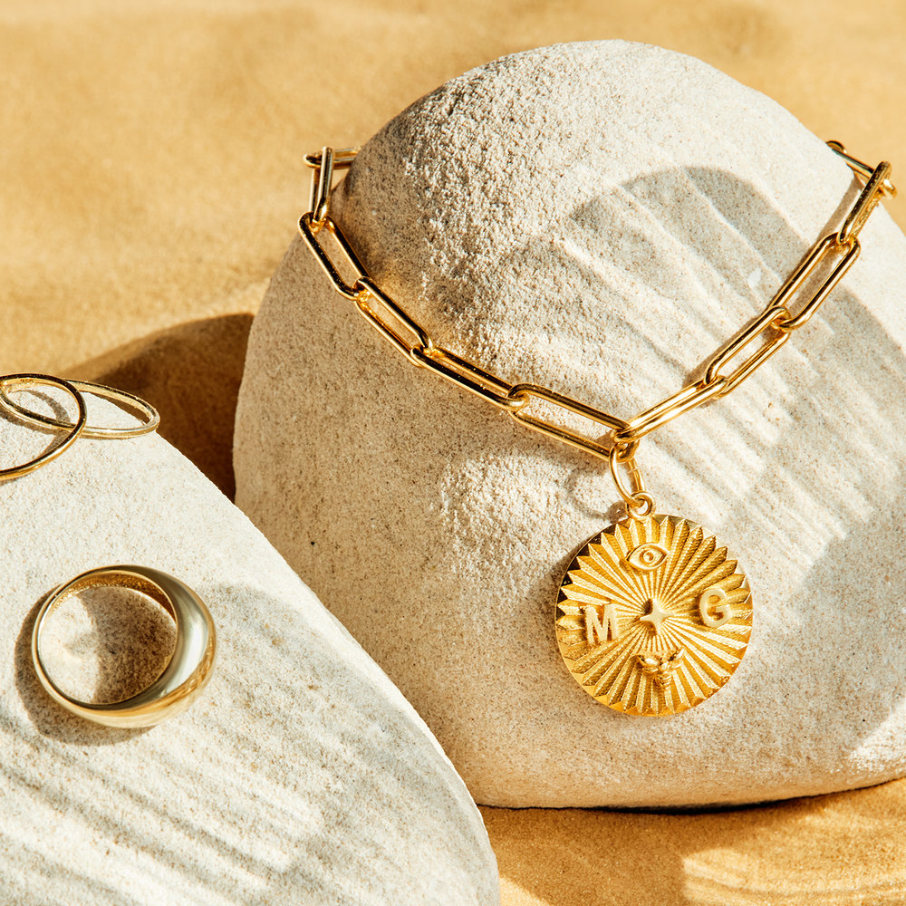 Tyra Initial Medallion Bracelet - Gold Vermeil - 2 product photo
