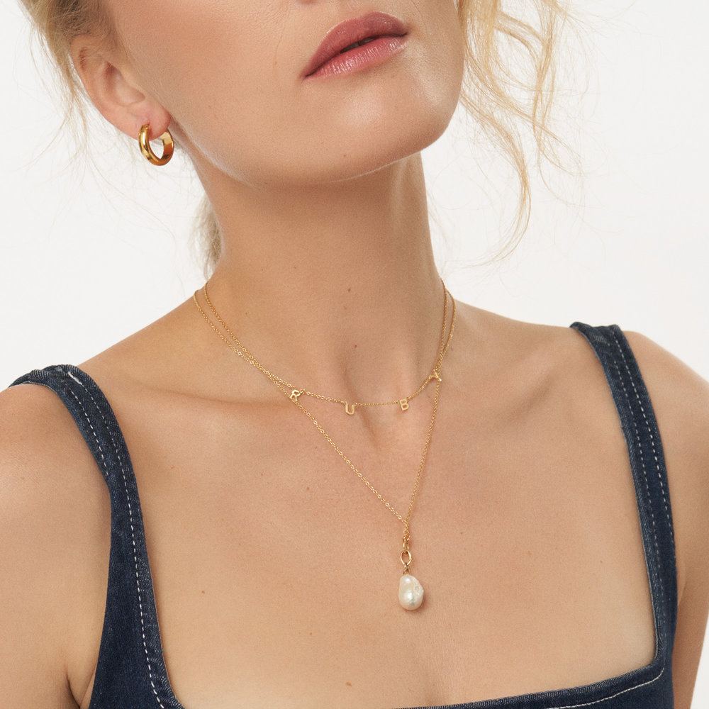 Inez Initial Necklace - Gold Plated - 5 product photo