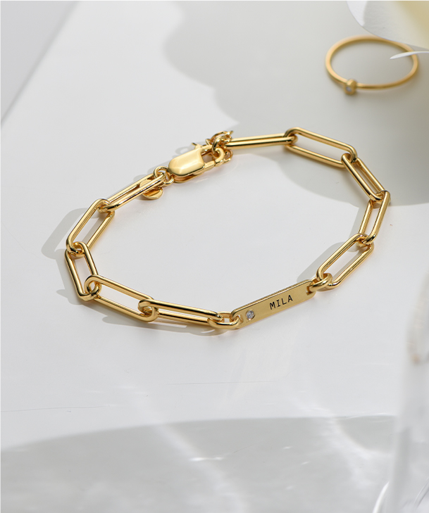 Name Paperclip Chain Bracelet with Diamond